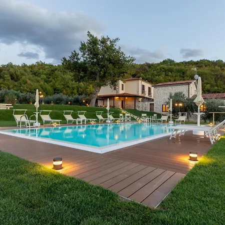 Villa Cusano 18, Emma