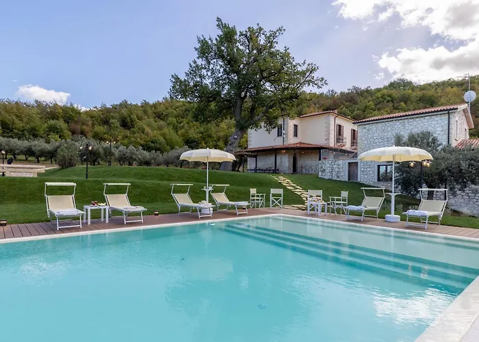 Villa Cusano 18, Emma Abbateggio